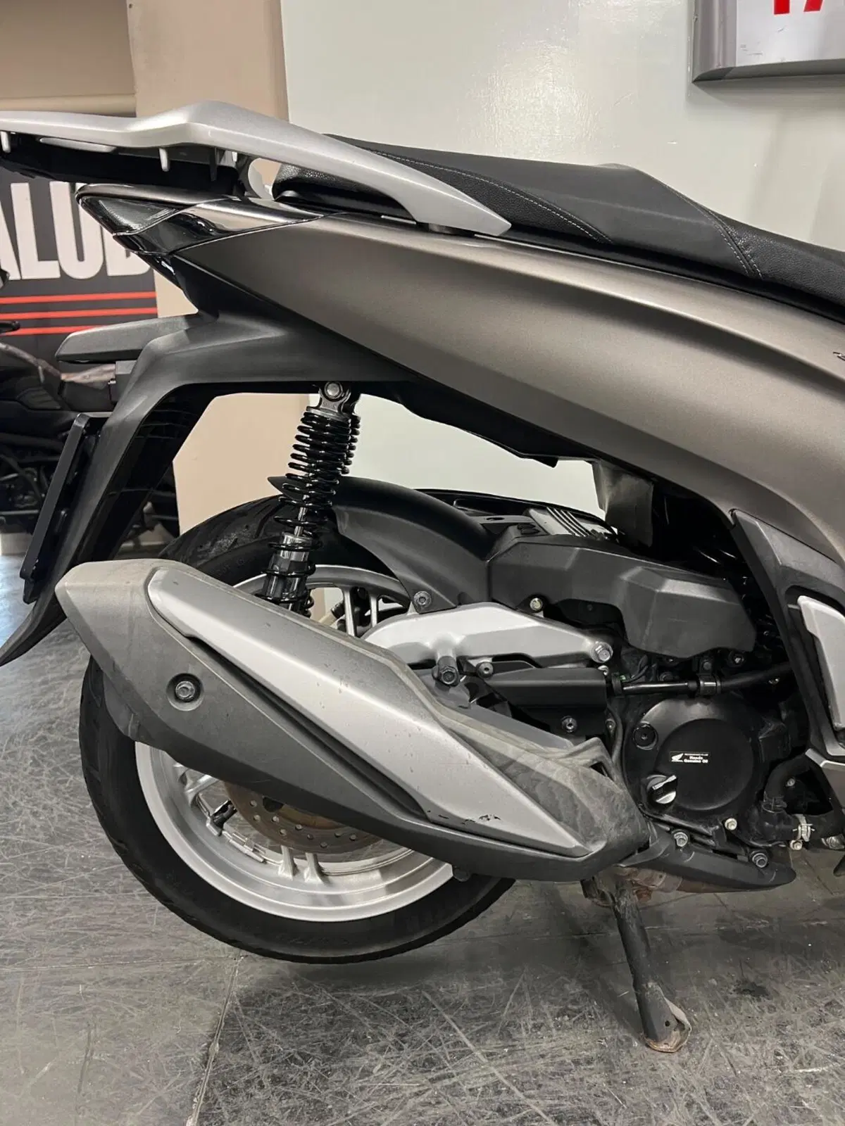 Honda SH 350 (2021 - 24) (5)