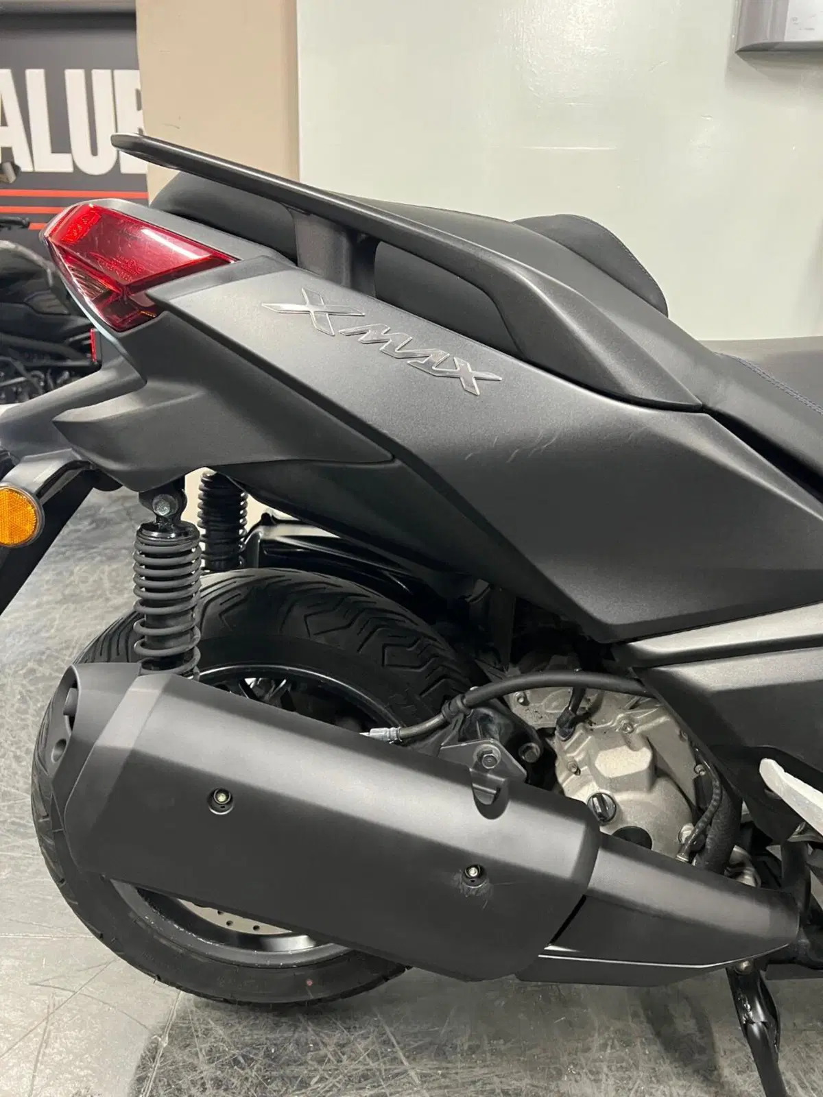 Yamaha X-Max 300 (2021 - 24) (5)