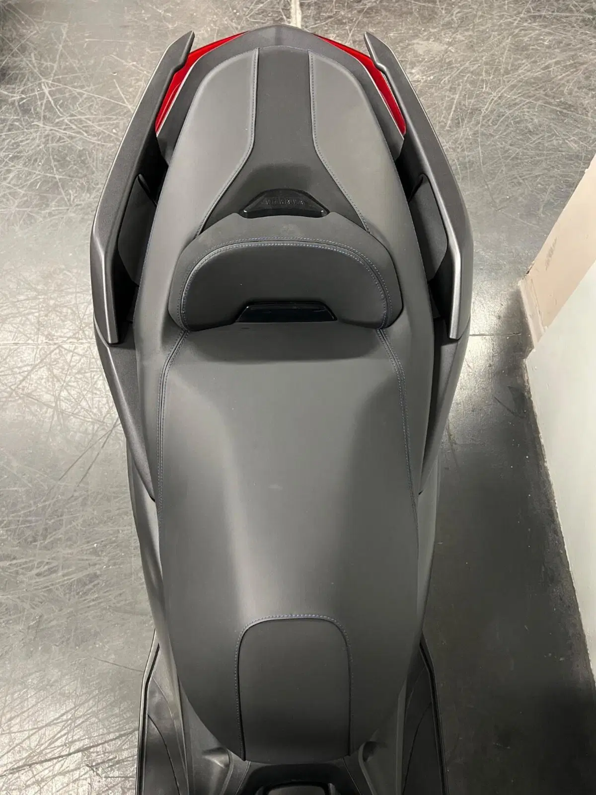 Yamaha X-Max 300 (2021 - 24) (7)