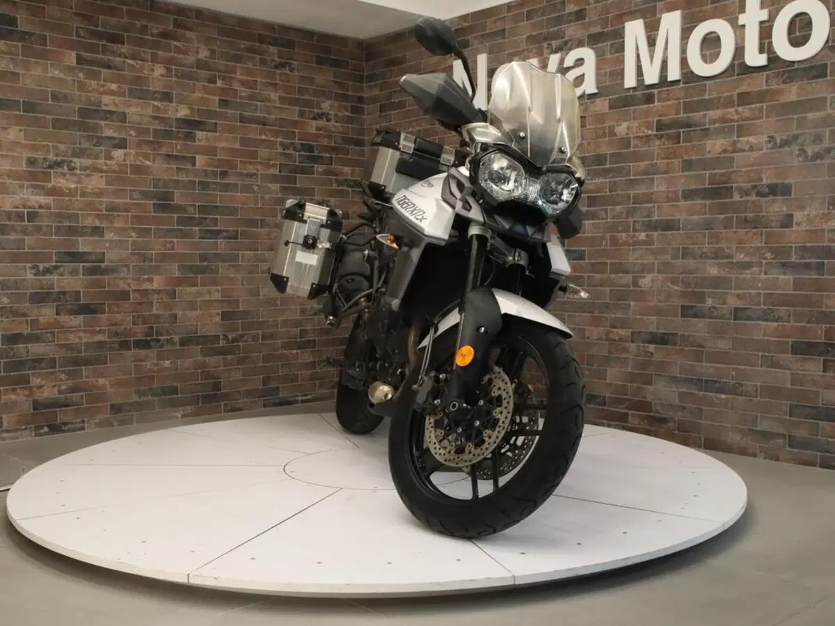 Triumph Tiger 800 XRx (2015 - 17) (5)