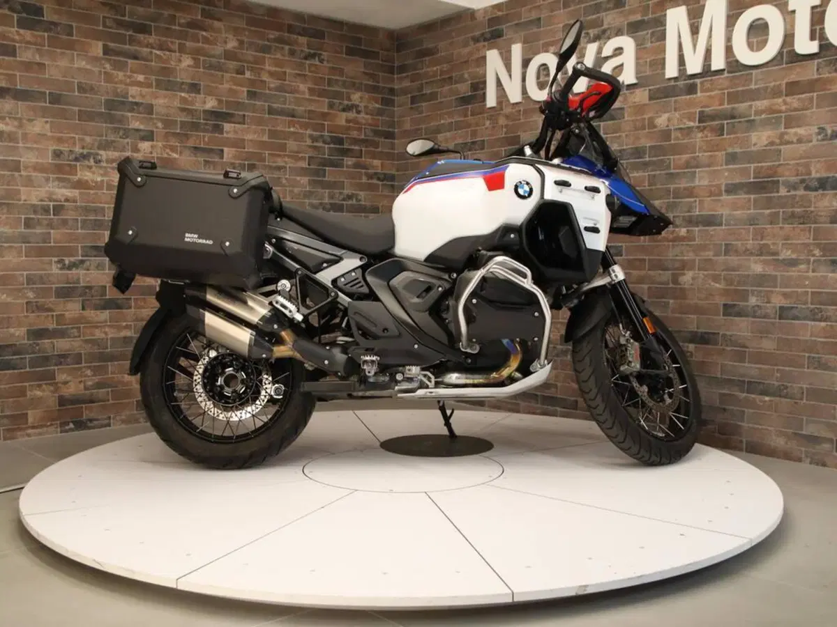 Bmw R 1300 GS Adventure Trophy (2025 - 26) (10)