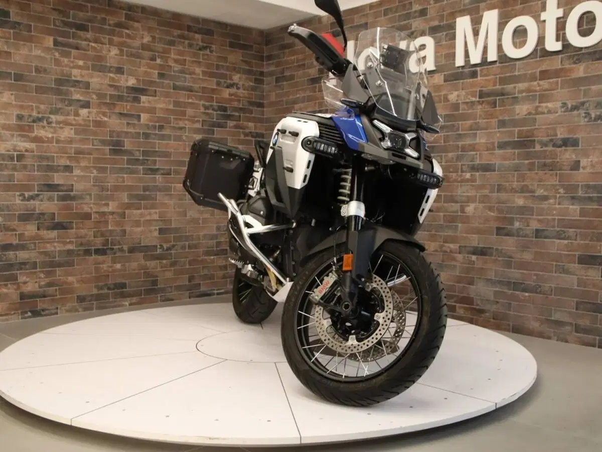 Bmw R 1300 GS Adventure Trophy (2025 - 26) (7)