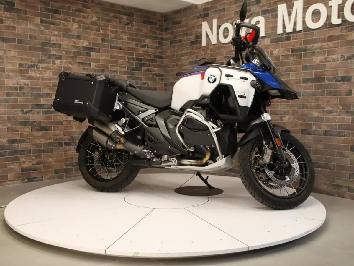 Bmw R 1300 GS Adventure Trophy (2025 - 26) (9)