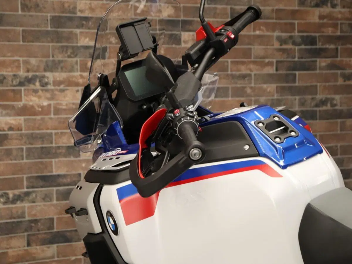 Bmw R 1300 GS Adventure Trophy (2025 - 26) (12)