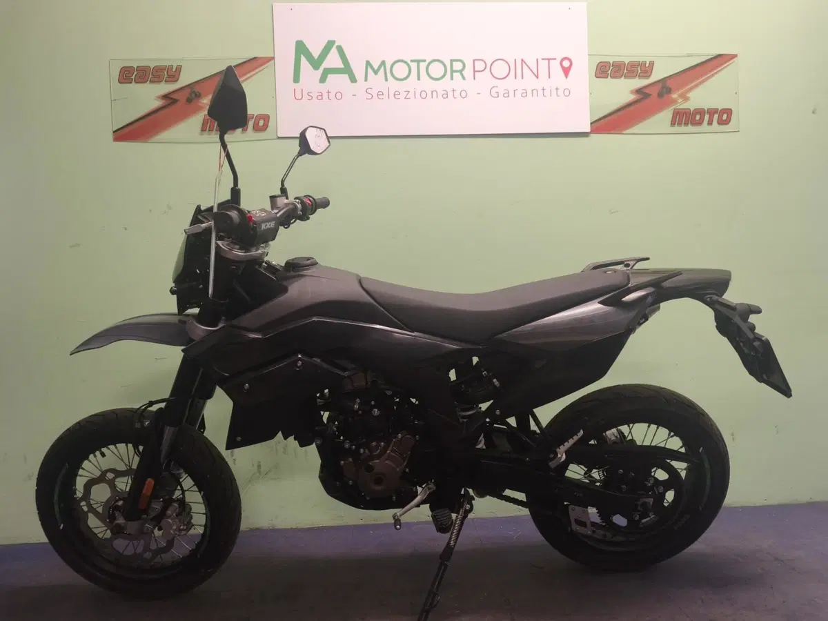 Kl KXE 125 Motard (2022 - 24) (4)