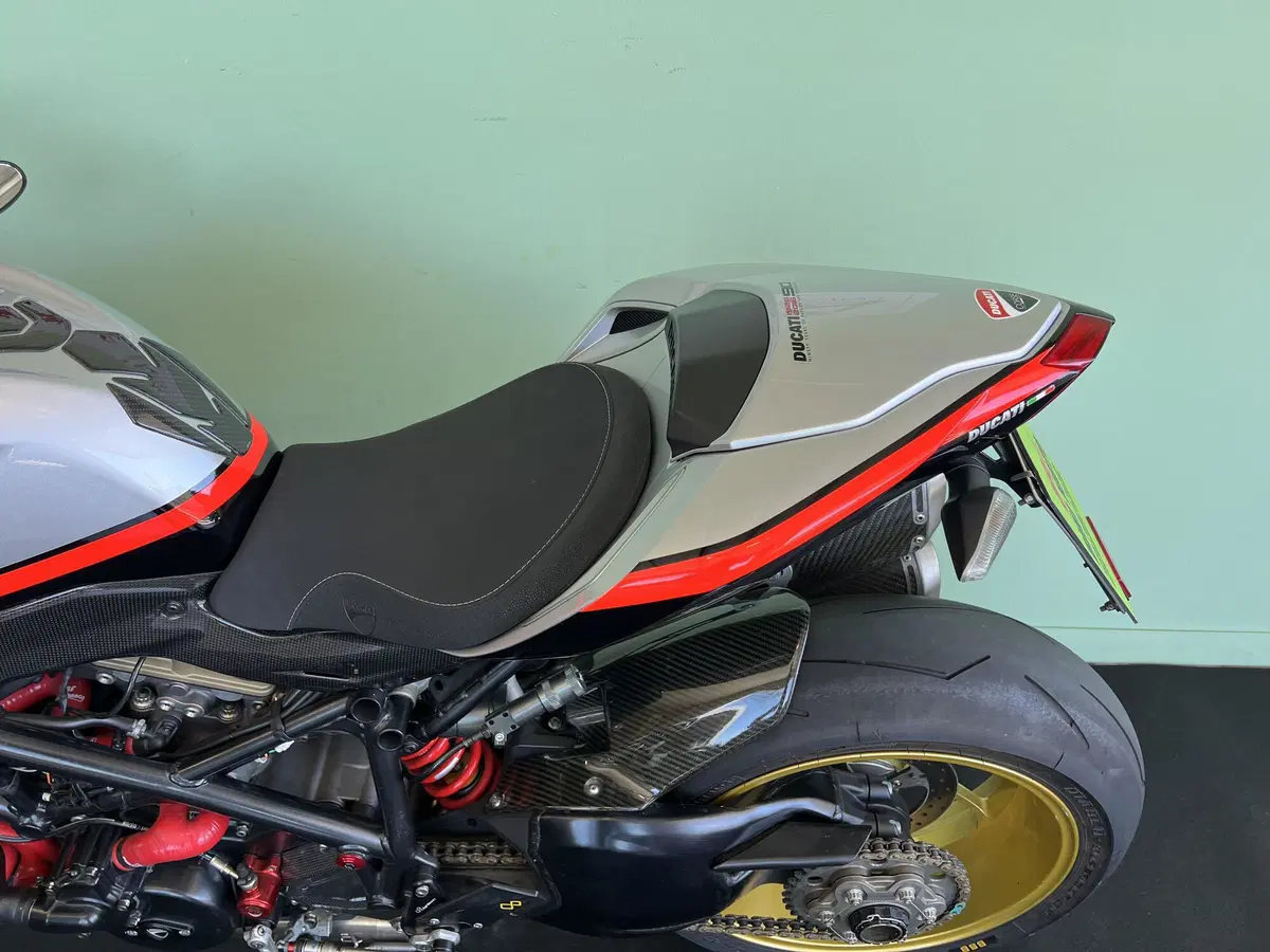 Ducati Streetfighter (2009 - 12) (19)