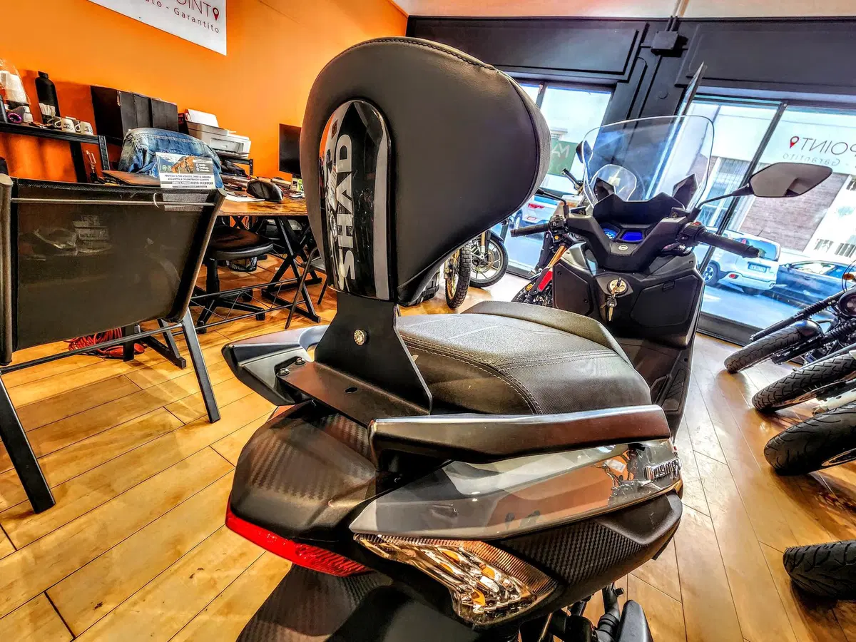 Sym Joymax 300 Z+ (2021 - 24) (11)