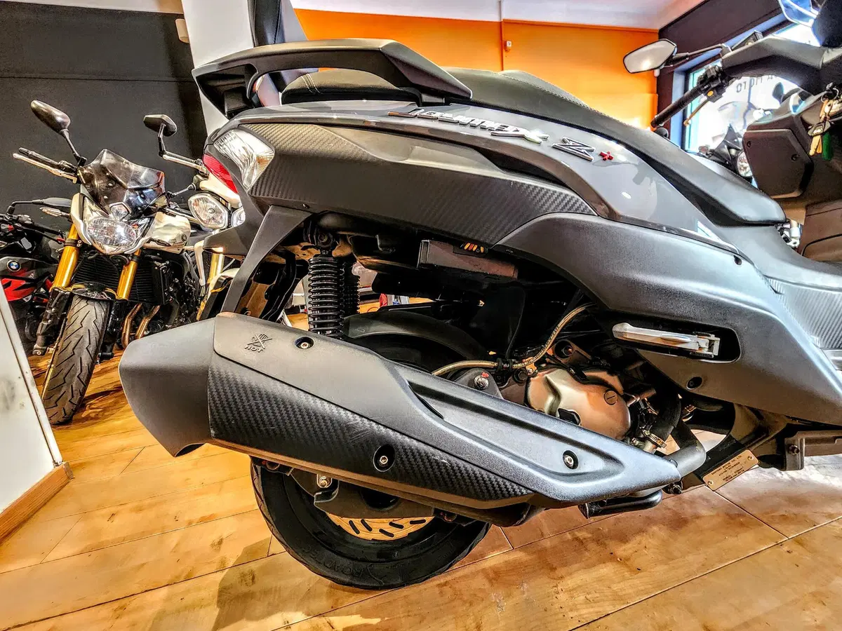 Sym Joymax 300 Z+ (2021 - 24) (13)