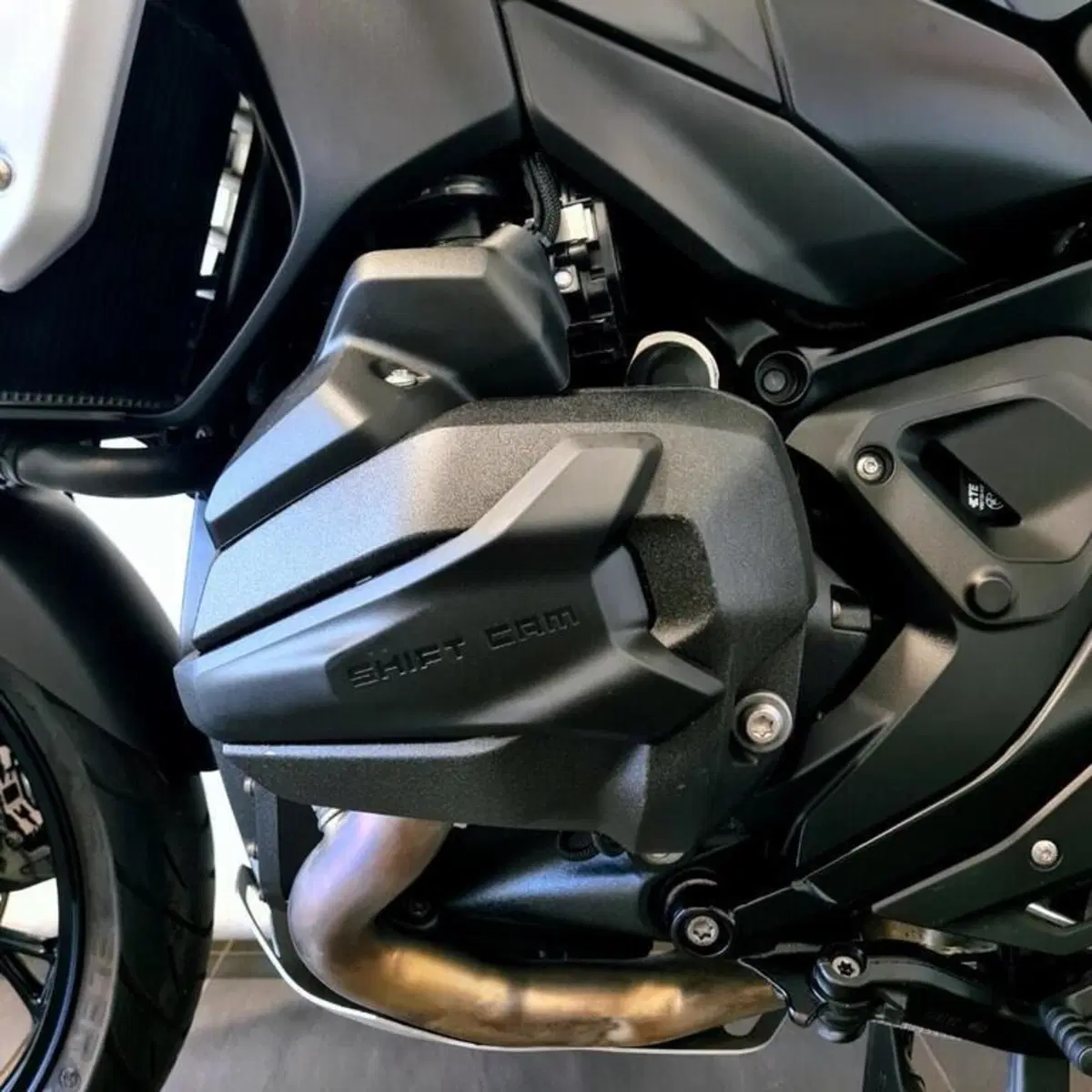 Bmw R 1300 GS Triple Black (2023 - 26) (11)