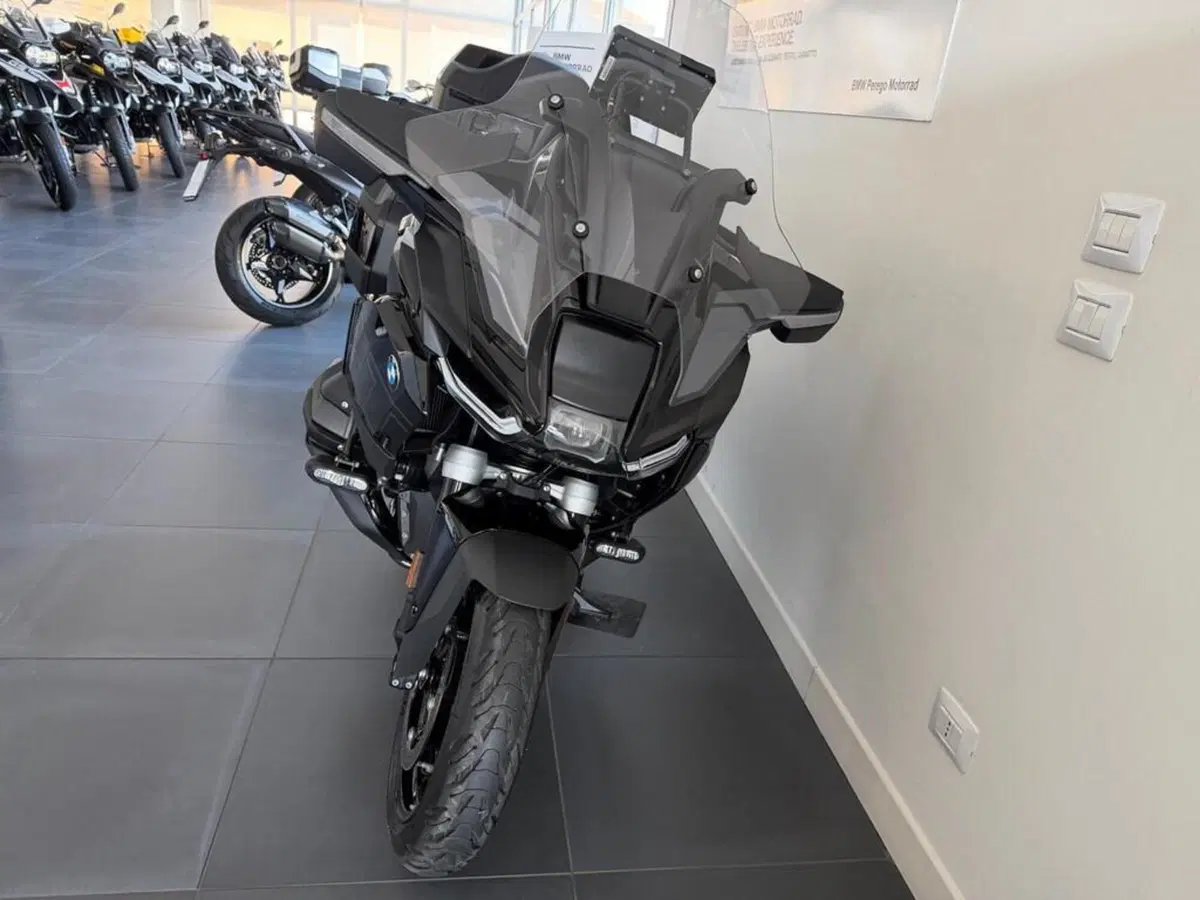 Bmw R 1300 RT (2026) (8)
