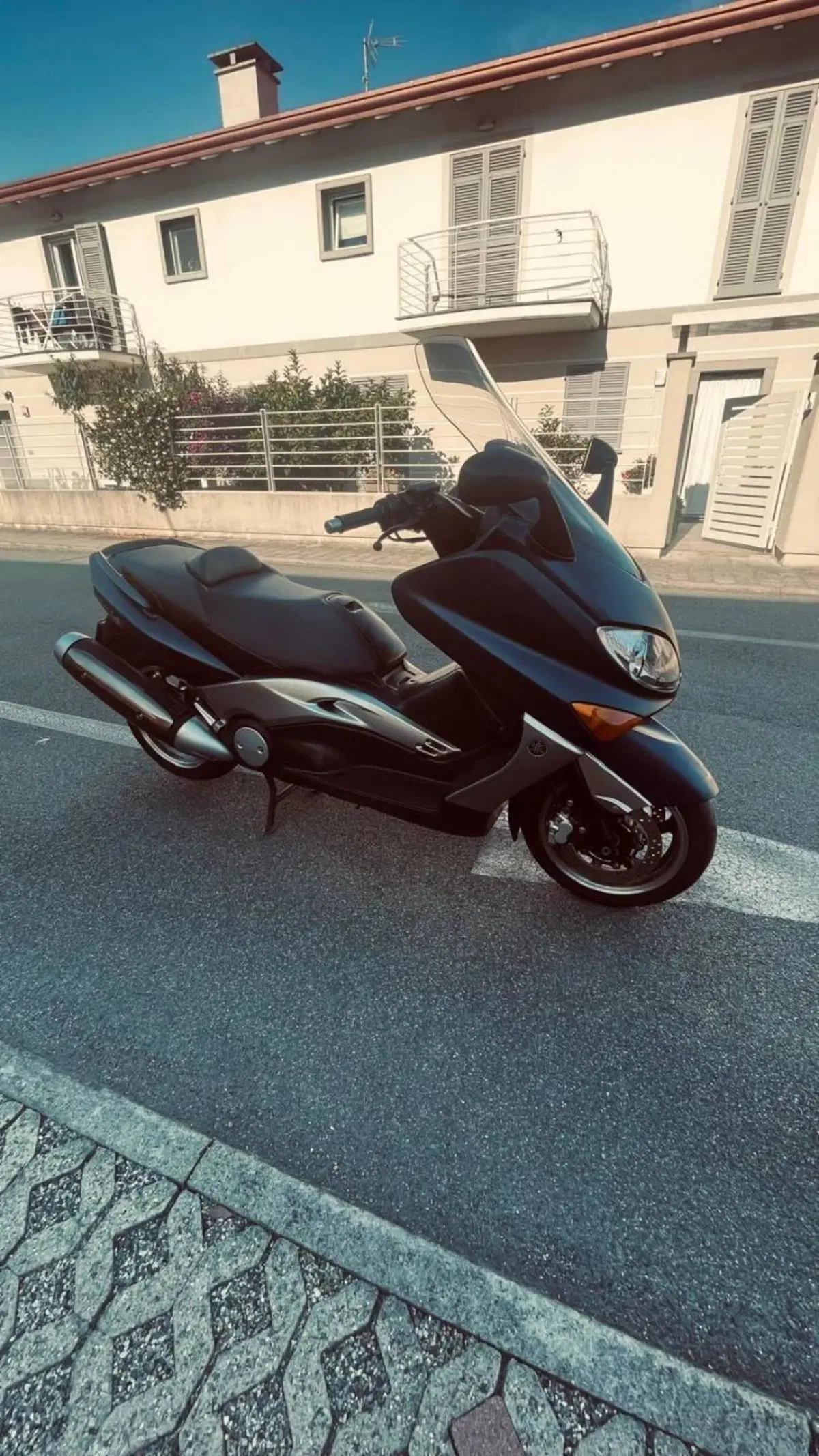 Yamaha T-Max 500 Night Max (2007 - 08) (5)