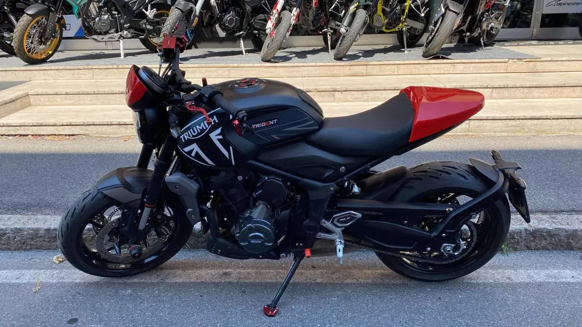 Triumph Trident 660 (2021 - 24) (2)