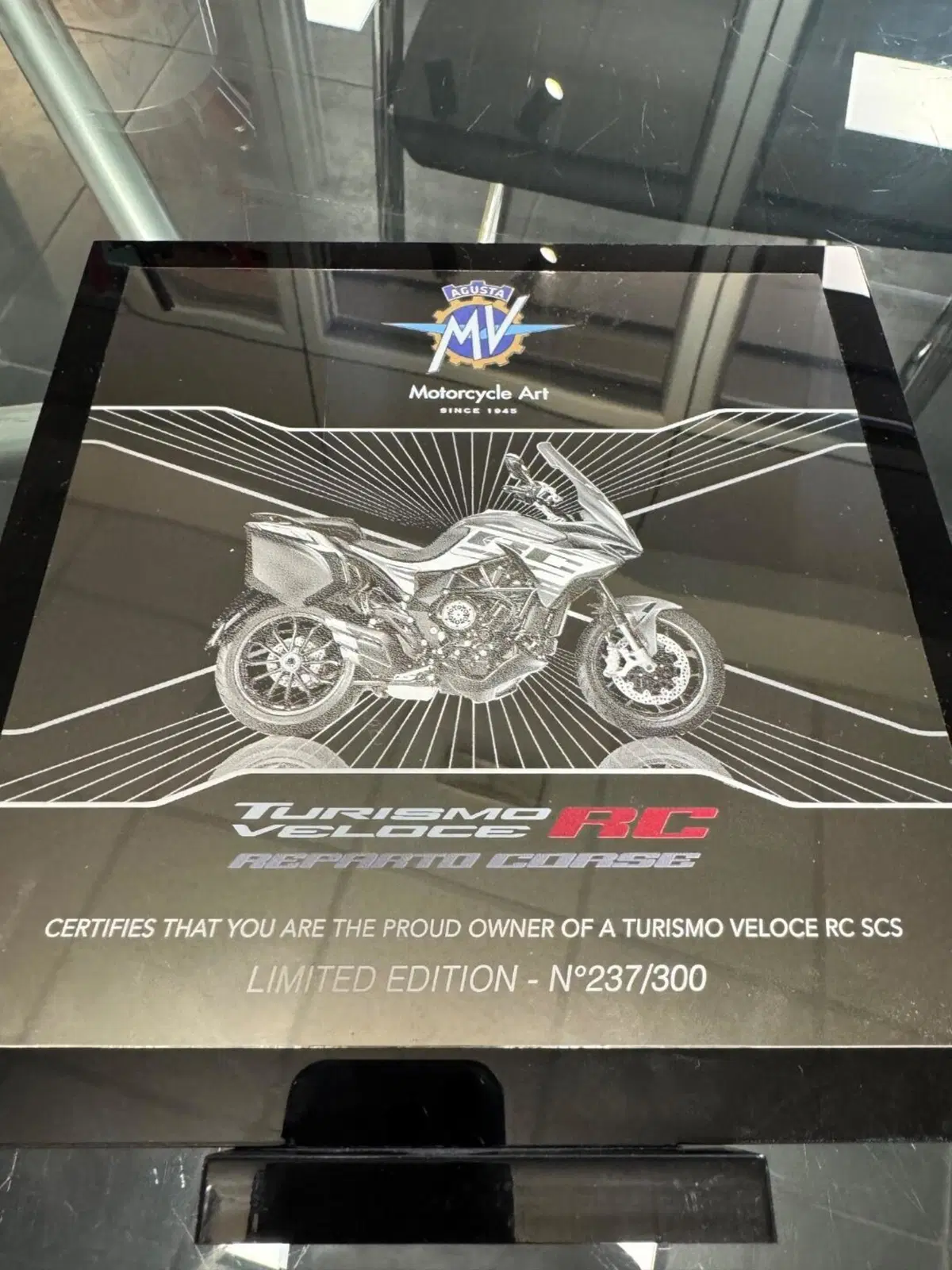 MV Agusta Turismo Veloce 800 RC SCS (2022 - 26) (4)