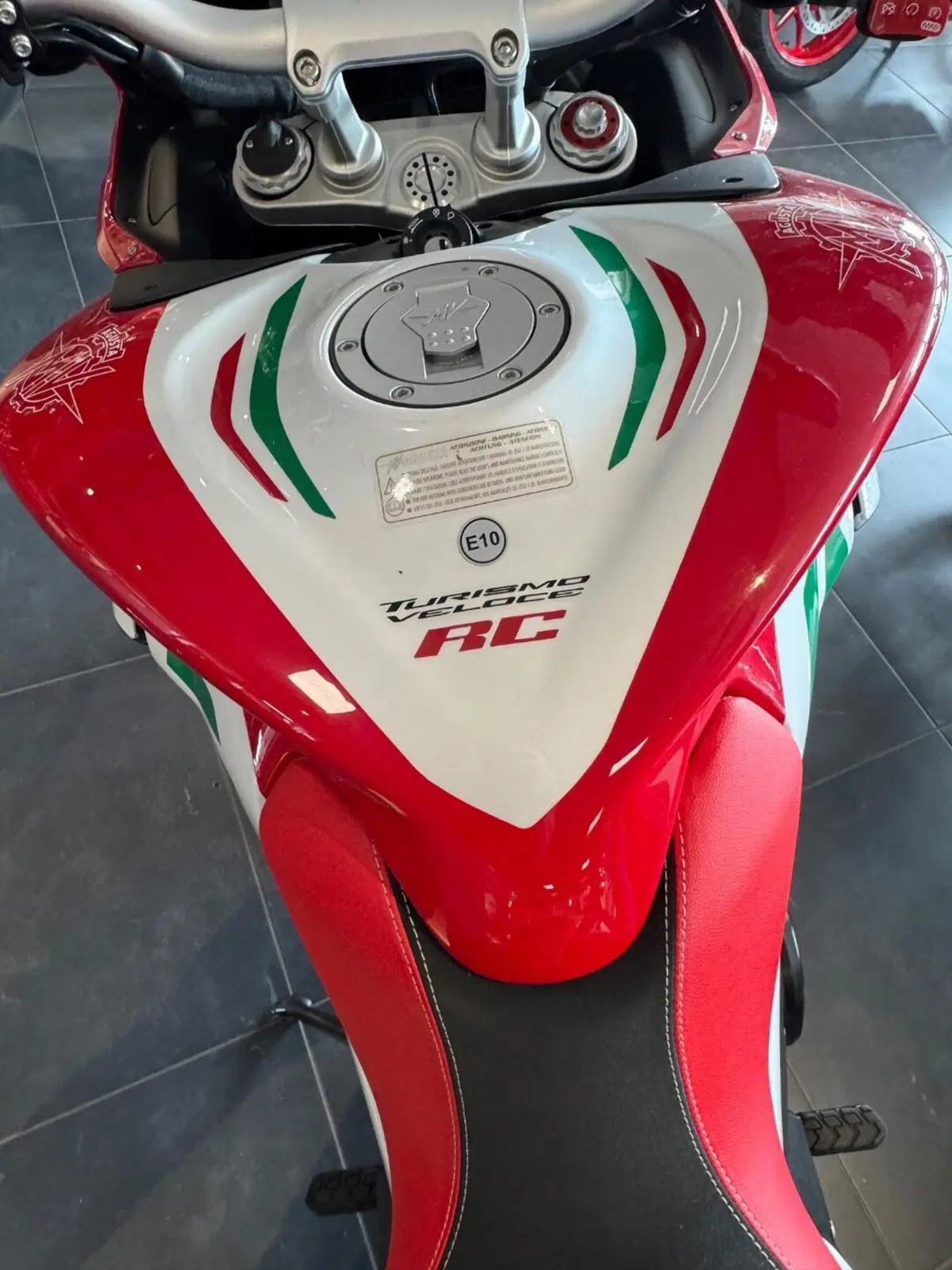 MV Agusta Turismo Veloce 800 RC SCS (2022 - 26) (11)
