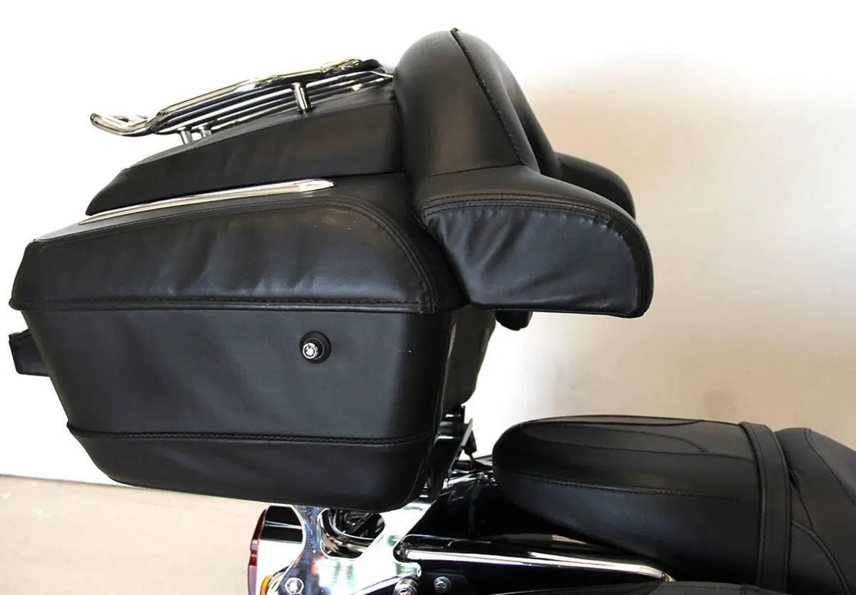 Harley-Davidson Road King CVO (2008) - FLHRSE4 (5)