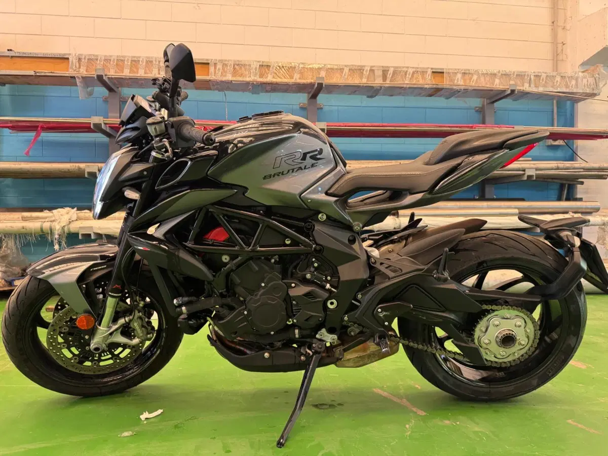 MV Agusta Brutale 800 RR (2021 - 25) (11)