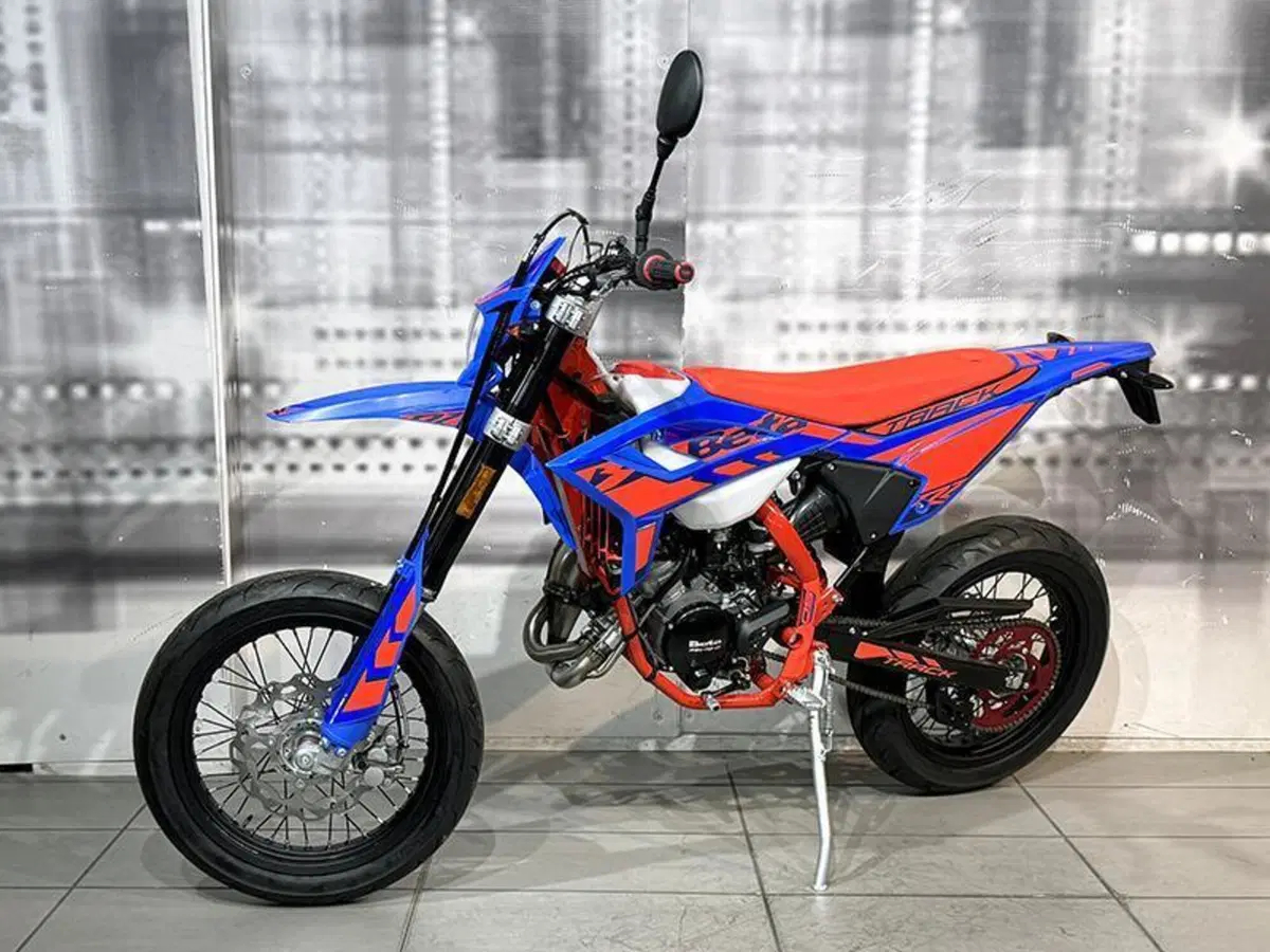 Betamotor RR 50 Motard (2021 - 26) (7)
