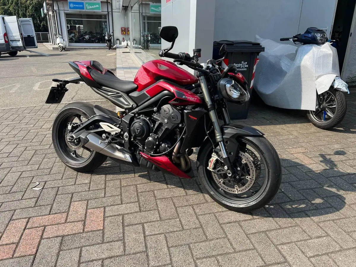 Triumph Street Triple RS (2020 - 22)