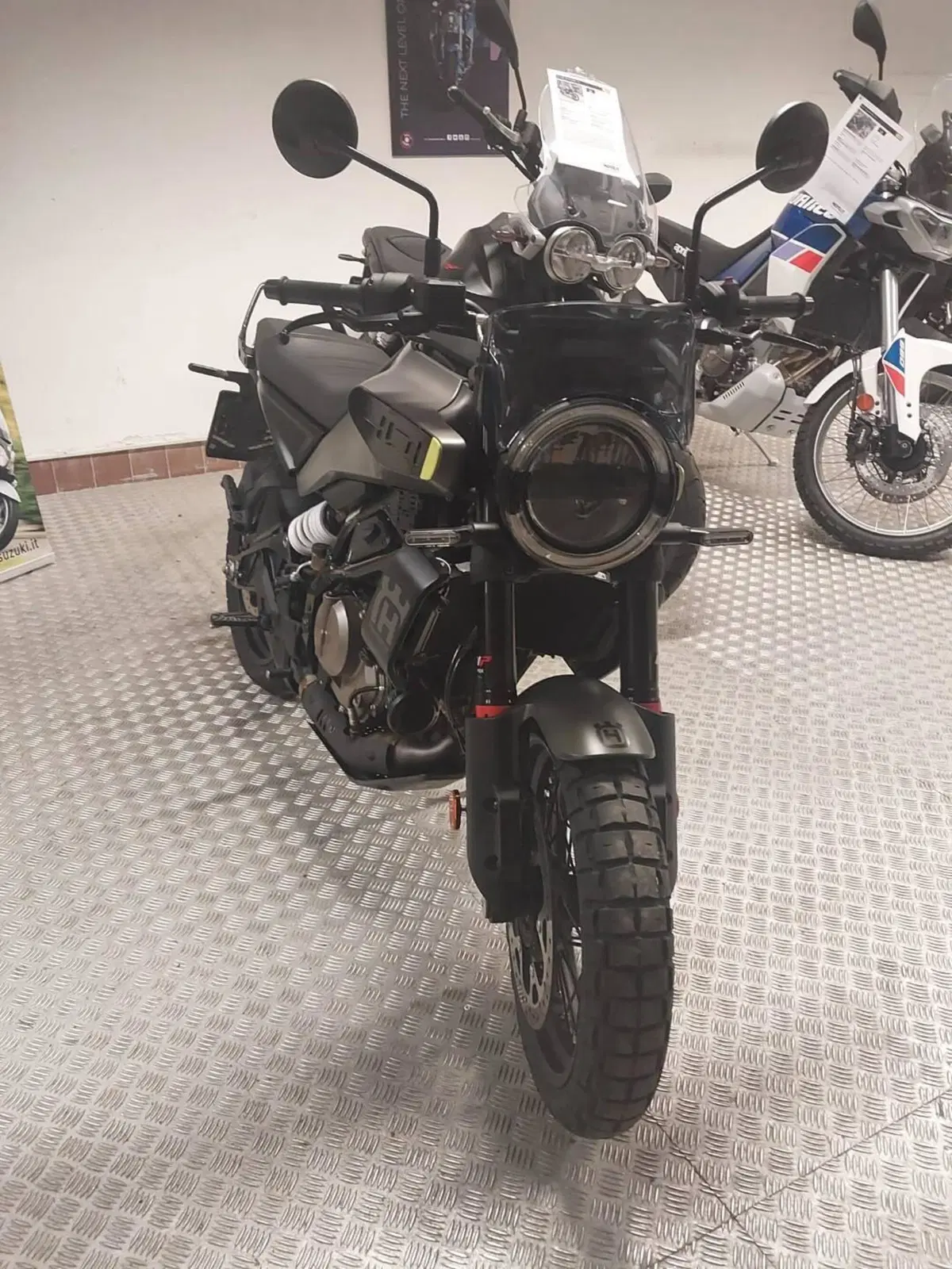 Husqvarna Svartpilen 401 (2024 - 26)