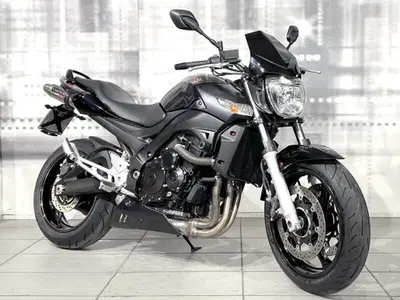 Suzuki GSR 600 (2006 - 11) usata