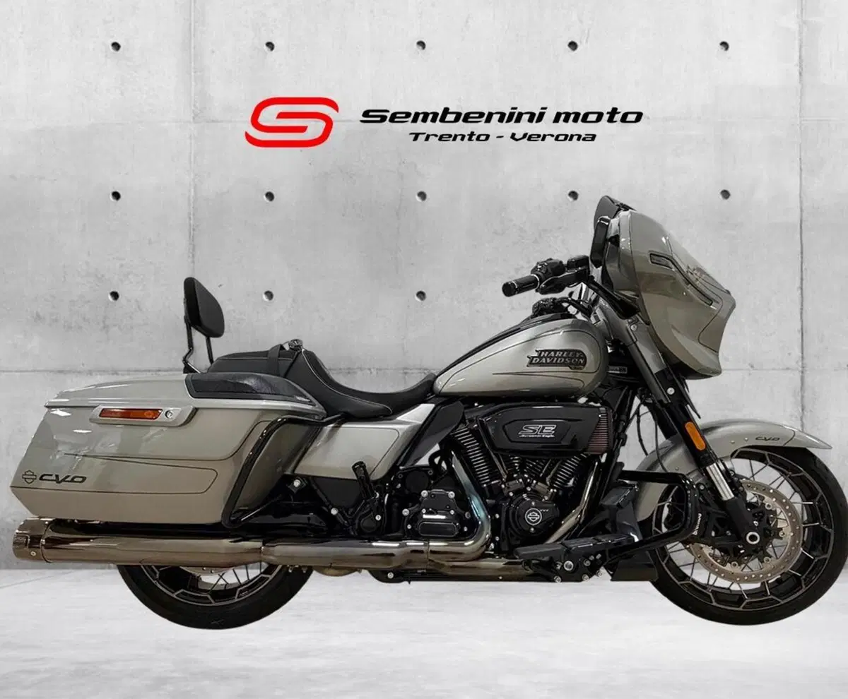 Harley-Davidson CVO Street Glide (2023)