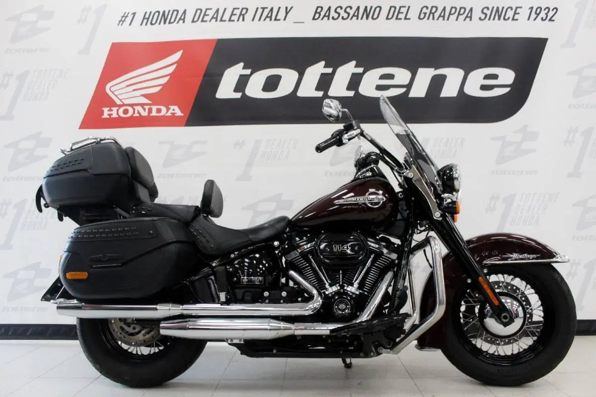 Harley-Davidson 107 Heritage Classic (2018 - 19) - FLHC