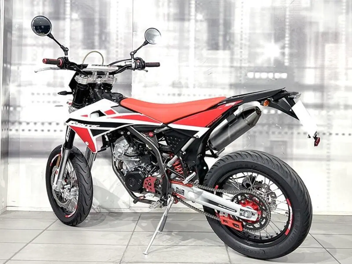 Fantic Motor XMF 125 Motard Performance 4t (2021 - 22) (2)