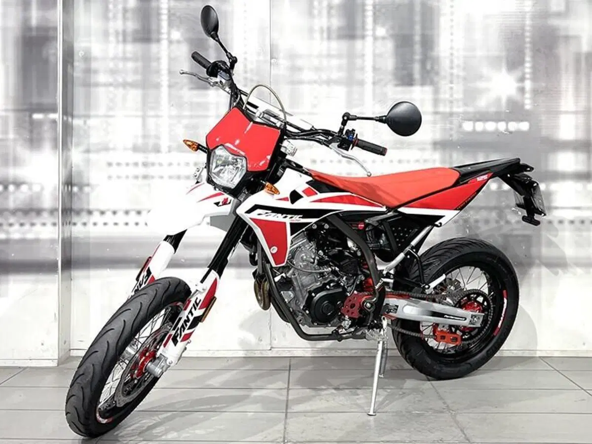 Fantic Motor XMF 125 Motard Performance 4t (2021 - 22) (7)