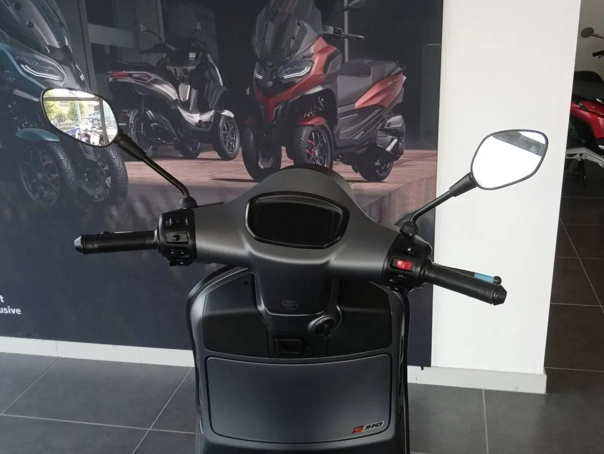Vespa GTS 310 Supersport (2025 - 26) (15)