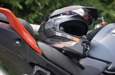 Recensito CGM 366 DUAL: due anime in un solo casco [VIDEO]