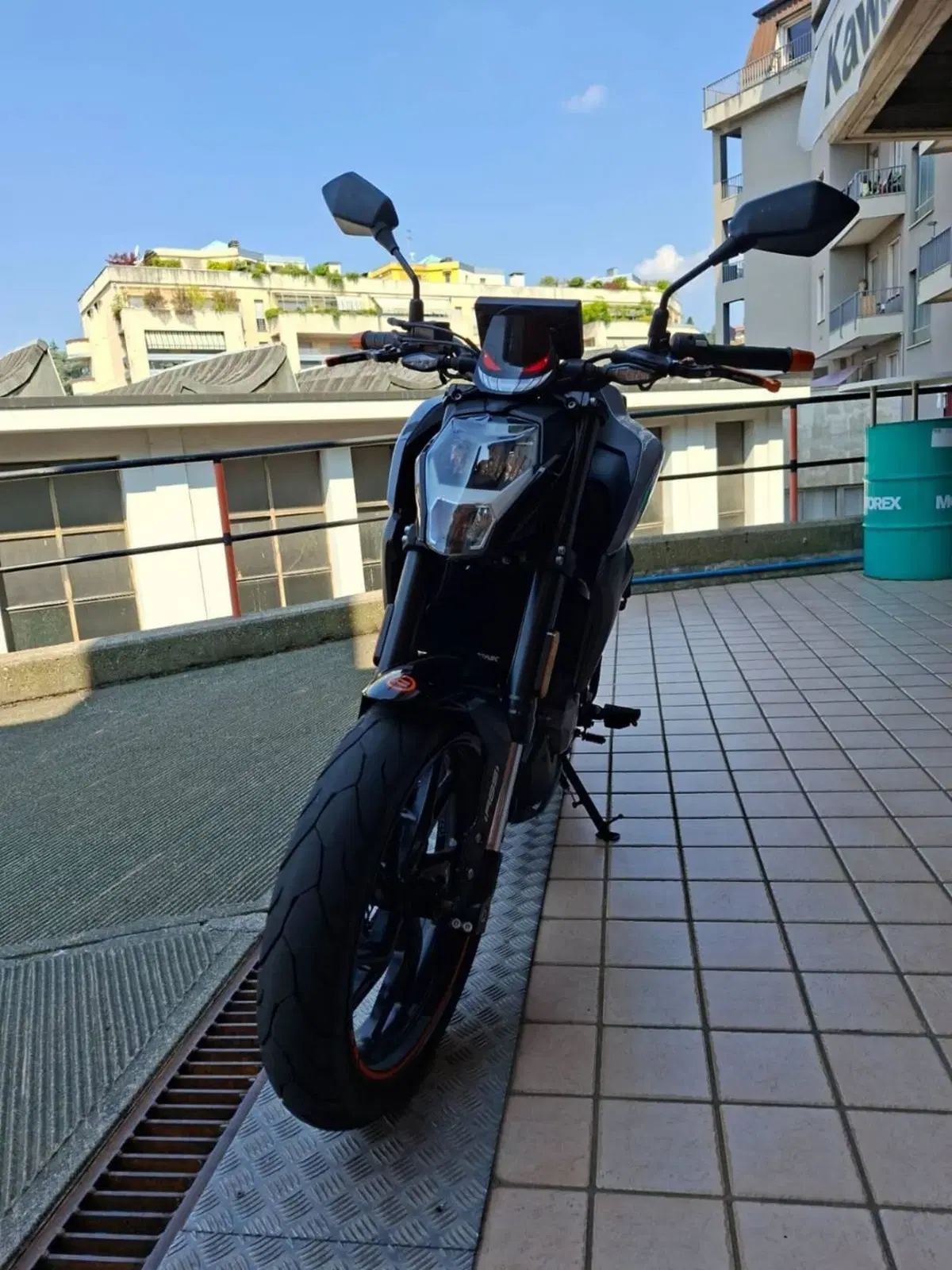CFMOTO 300NK (2021 - 26) (8)