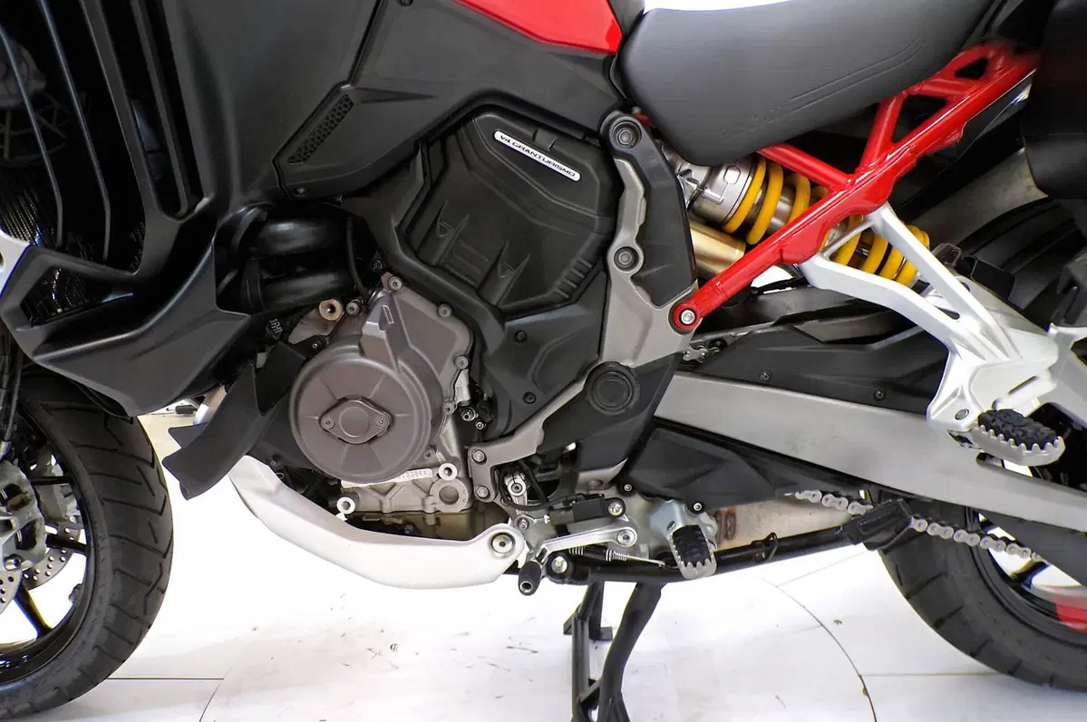 Ducati Multistrada V4 S (2021 - 24) (9)