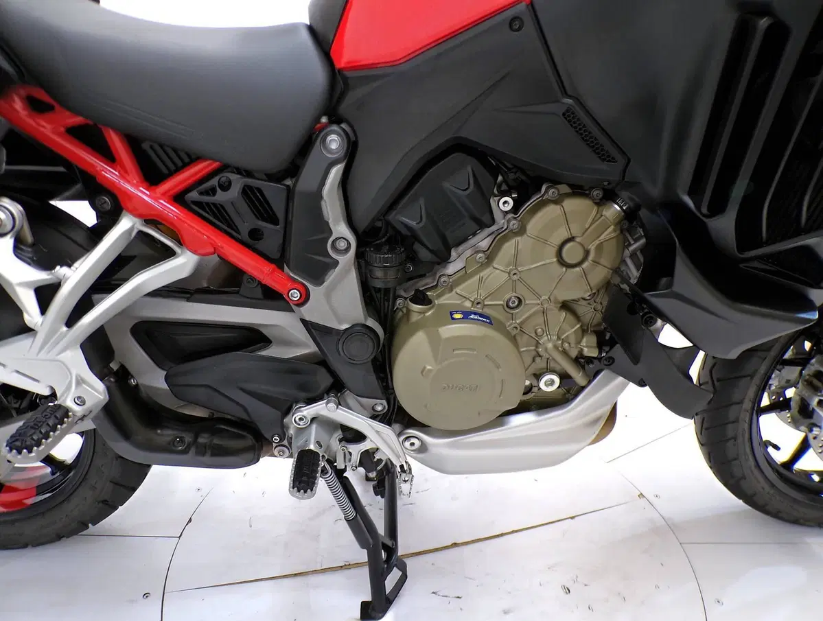 Ducati Multistrada V4 S (2021 - 24) (11)