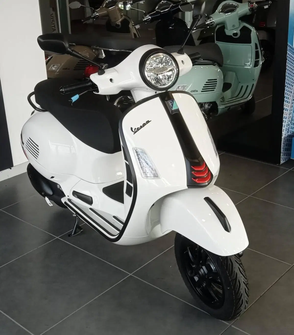 Vespa GTS 310 Supersport (2025 - 26) (3)
