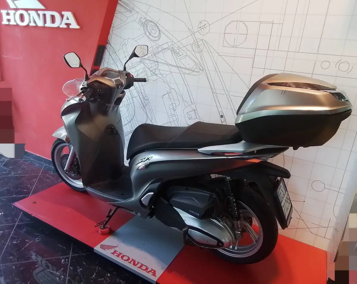 Honda SH 350 (2021 - 24) (2)