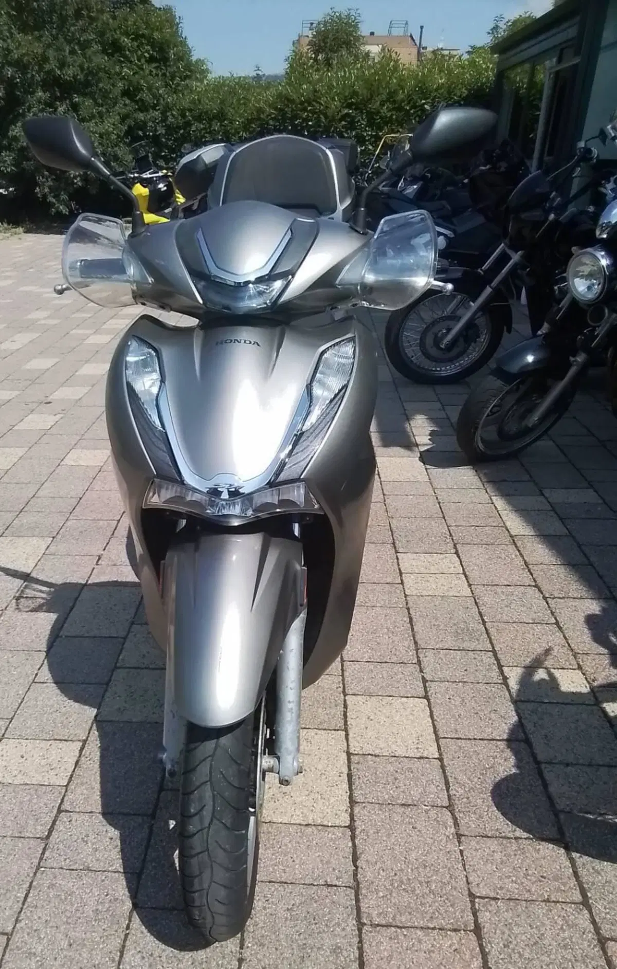 Honda SH 350 (2021 - 24) (12)