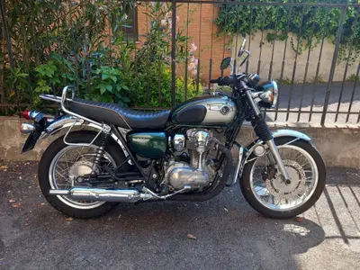 Kawasaki W 800 (2010 - 17) usata