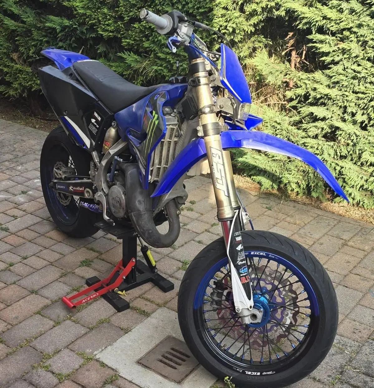 Yamaha YZ 125 (2022) (6)