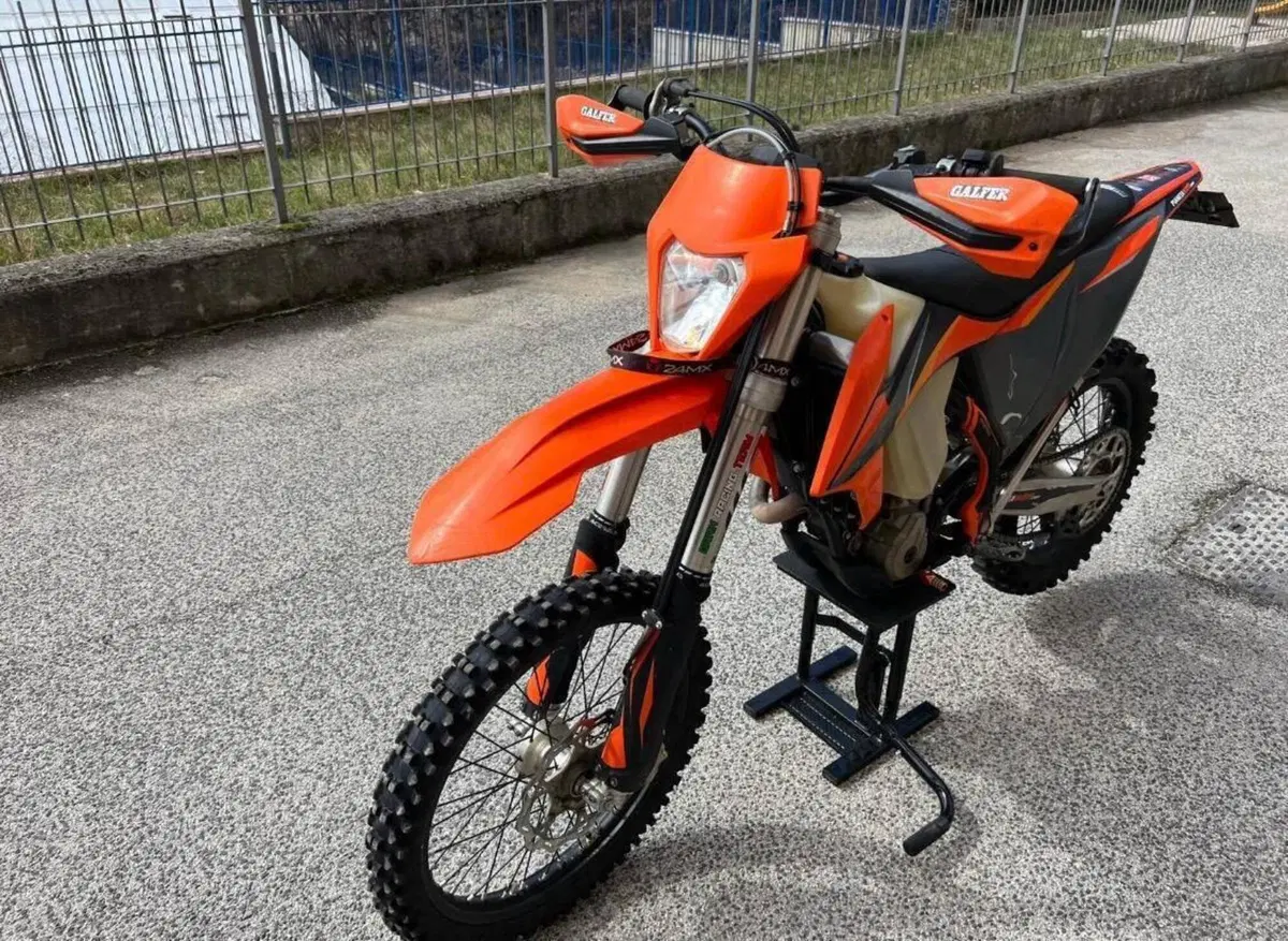 KTM 250 EXC-F (2021) (2)