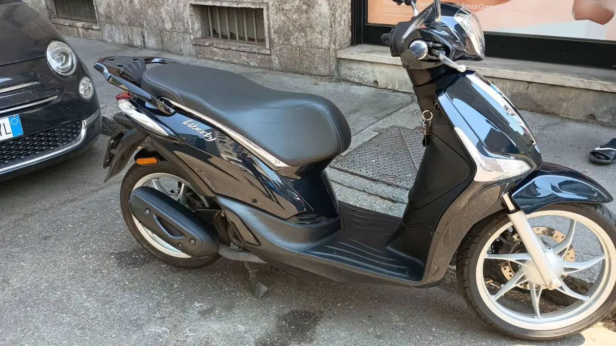 Piaggio Liberty S 50 4T (2020) (4)