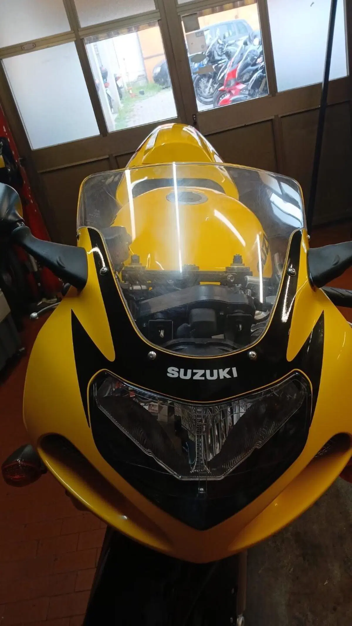 Suzuki GSX R 600 (2001 - 03) (3)