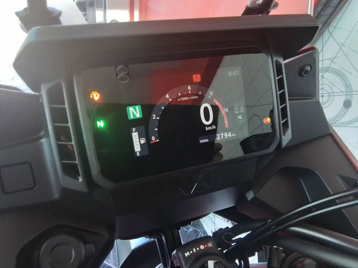 Honda NX500 (2026) (10)