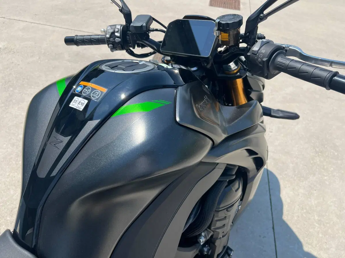 Kawasaki Z 1100 SE (2026) (6)