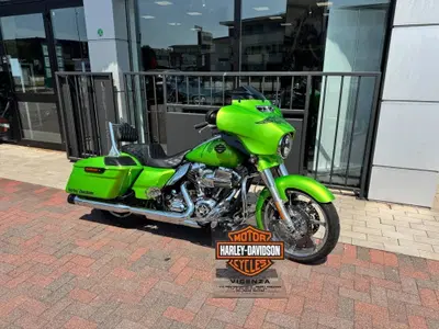 Harley-Davidson 1690 Street Glide Special (2014 - 16) - FLHX usata