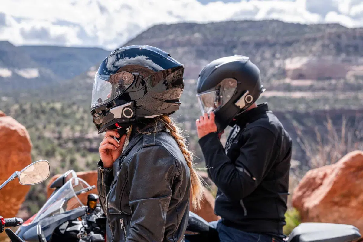 SENA 60S EVO: l'intercom moto premium che aggiunge Sound by Bose e garanzia a vita