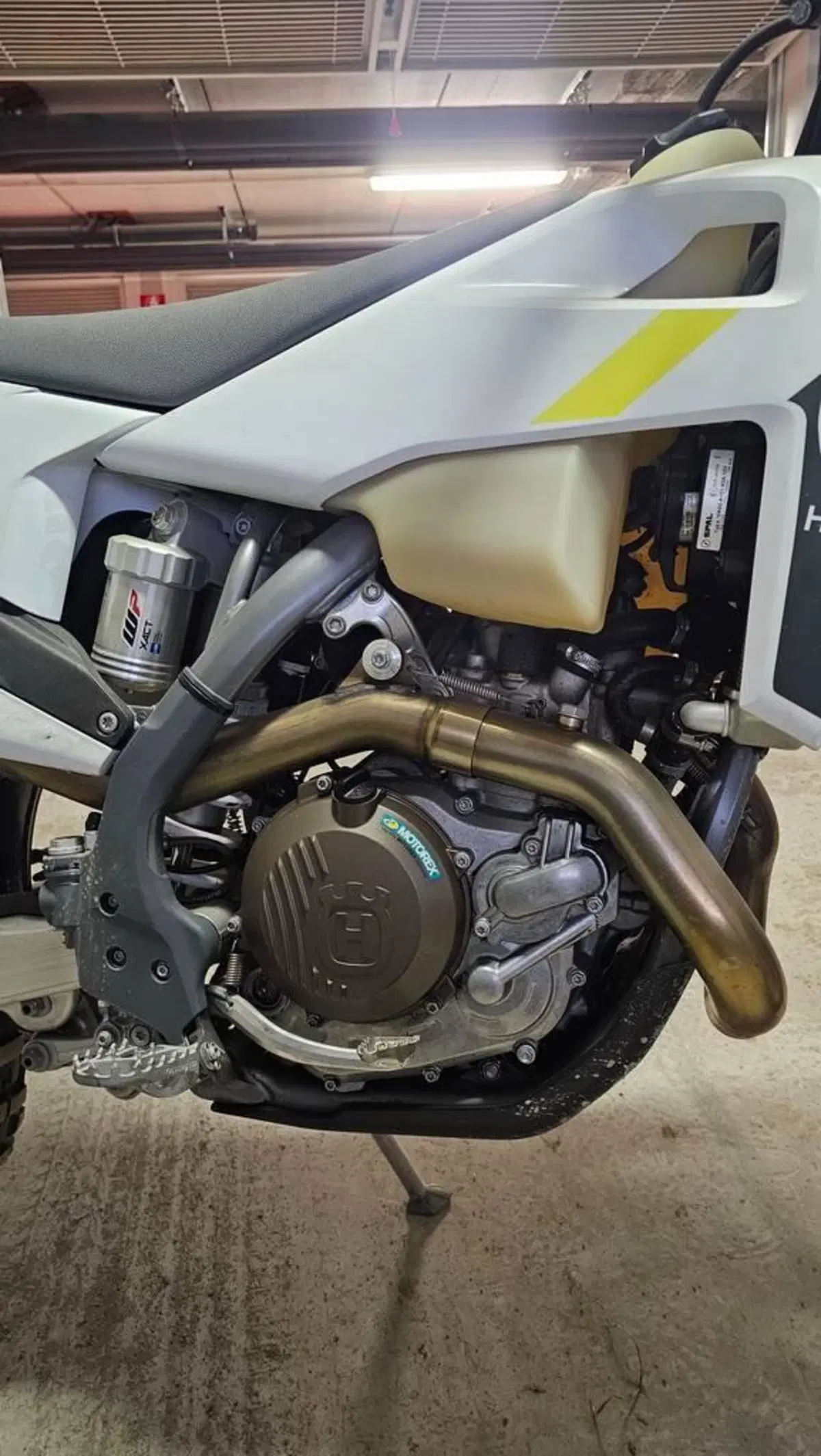 Husqvarna FE 450 (2022) (3)