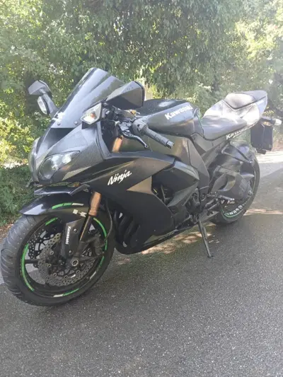 Kawasaki Ninja 1000 ZX-10R (2010 - 11) usata
