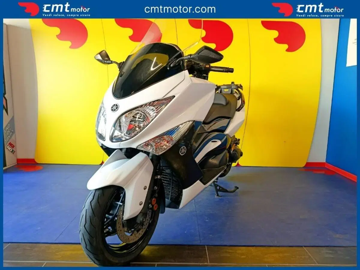 Yamaha T-Max 500 White Max (2010 - 11) (2)