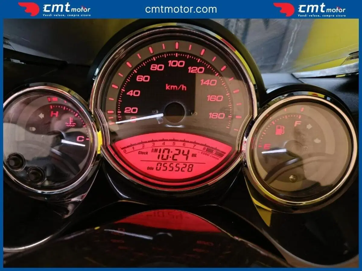 Yamaha T-Max 500 White Max (2010 - 11) (5)