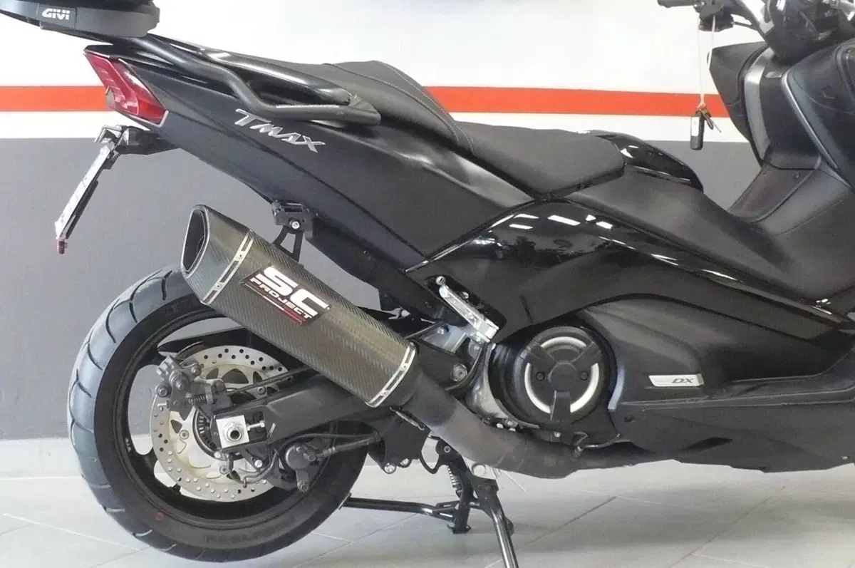 Yamaha T-Max 530 DX (2017 - 19) (6)